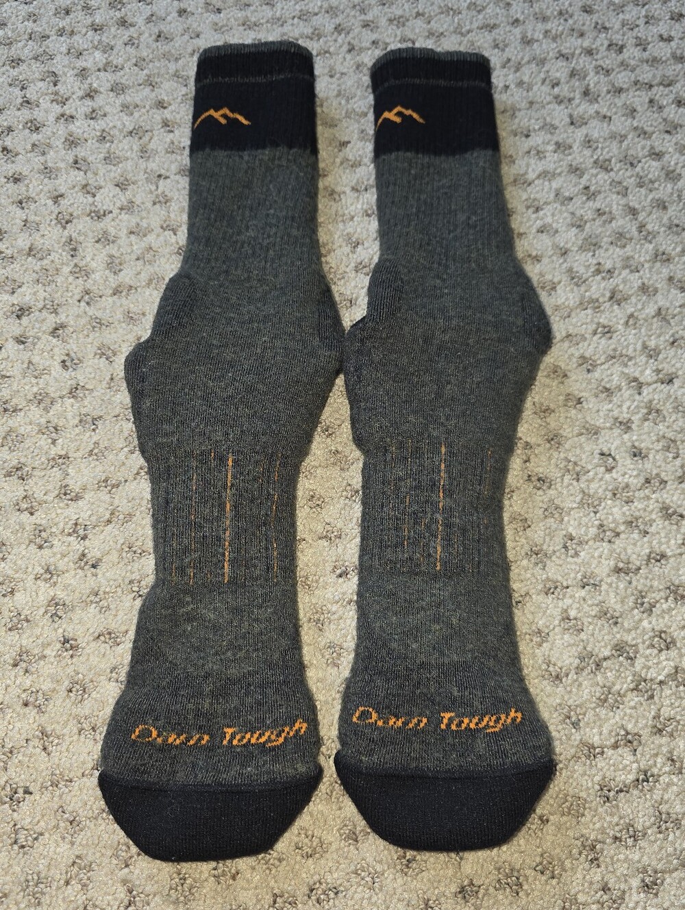 Darn Tough Hunting Washed Socks